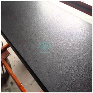 Eibhear Antique Pearl Dubh